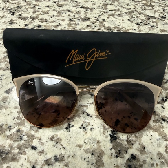 Maui Jim Women´s Tan and Brown Sunglasses